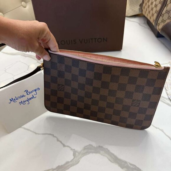 Louis Vuitton  Damier Ebene Neverfull Pochette Rose Ballerine - Picture 1 of 5